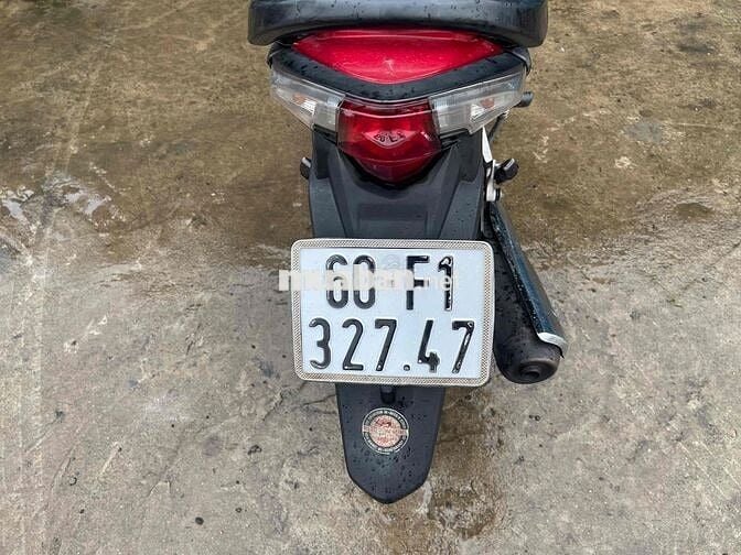 bán wave 110. mau do. tra gop