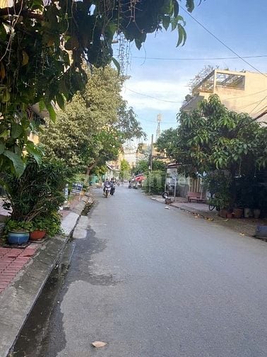 Cho thuê Nhà Nguyên căn - Mặt Bằng Kinh Doanh ngay ĐH Văn Lang