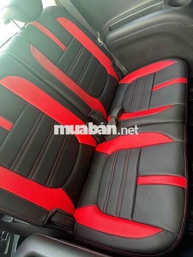 Kia Carens 2011 SX 2.0 MT - 11111 km