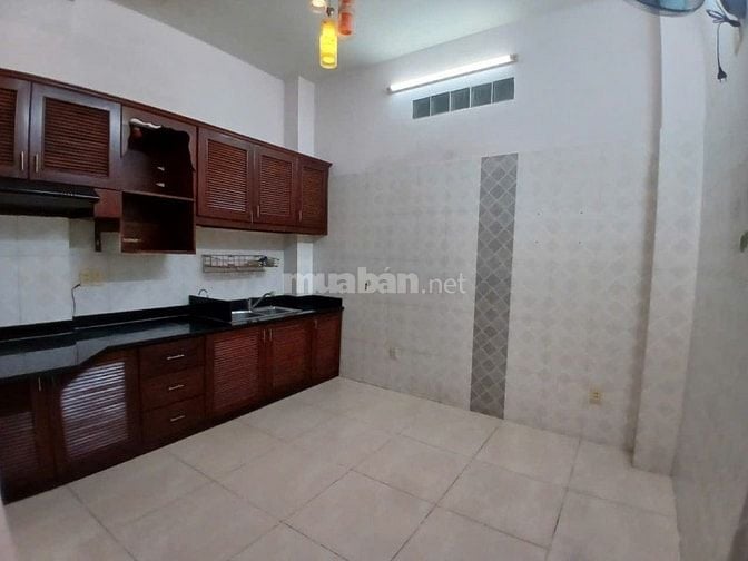 Cho thuê nhà HXH 276 Thống Nhất, P 16 đối diện Citiland ( 15tr/ tháng)