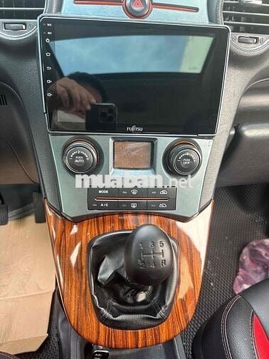Kia Carens 2011 SX 2.0 MT - 11111 km
