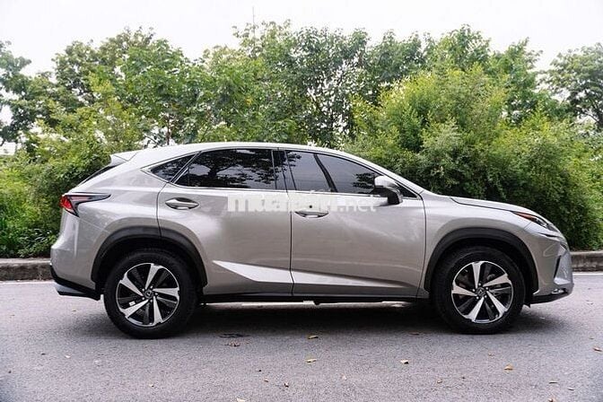 Lexus NX 300 2018  - 60000 km