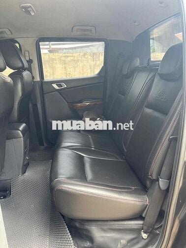 Mazda BT 50 2013 3.2L 4x4 AT