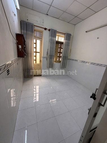 4,85tỷ Nhà hẻm ba gác 3x10,5 ( nở hậu 6,5m ) Sổ đẹp Hoàn công