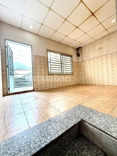 bán nhà q12 2,9 tỷ 4.2x18 nở hậu 8m, 2 tầng hẻm xe hơi thông 4pn