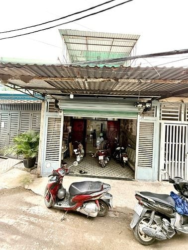 bán nhà q12 2,9 tỷ 4.2x18 nở hậu 8m, 2 tầng hẻm xe hơi thông 4pn