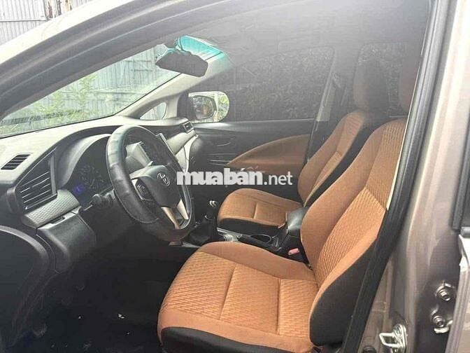 INNOVA 2.0E 2018 BẢO HÀNH 1 NĂM ,HỖ TRỢ VAY 70%