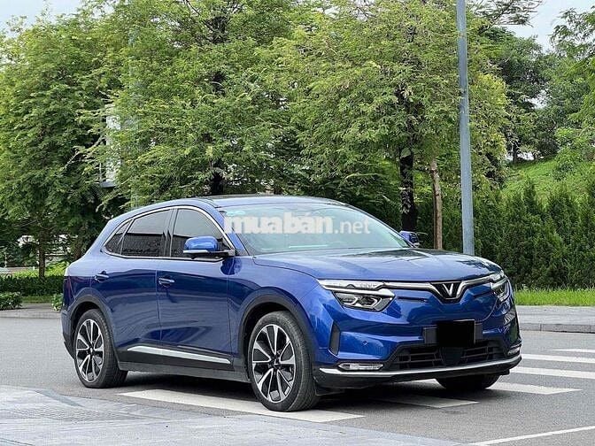 VinFast VF8 2023 Plus Mua Pin - 52000 km