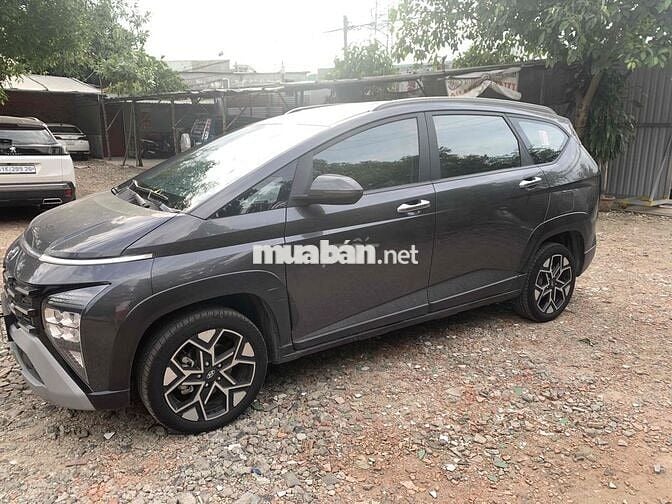 Hyundai Stargazer 2024 X 1.5 AT - 8000 km