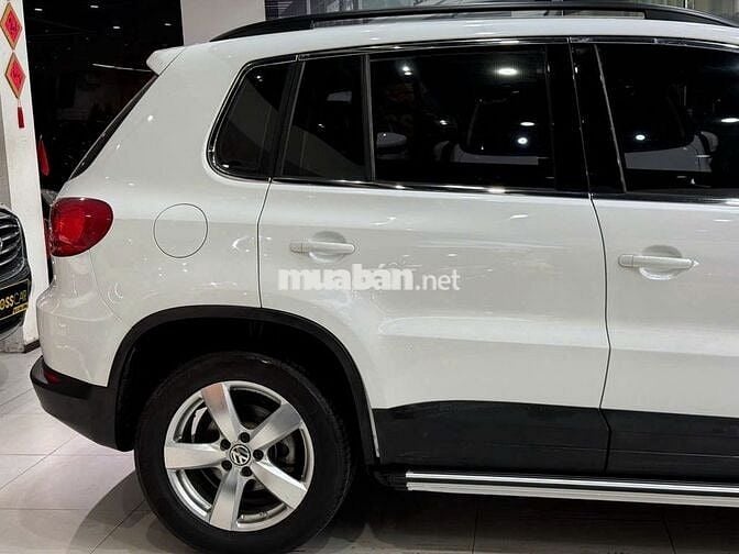 Volkswagen Tiguan 2016 2.0 AT - 70000 km