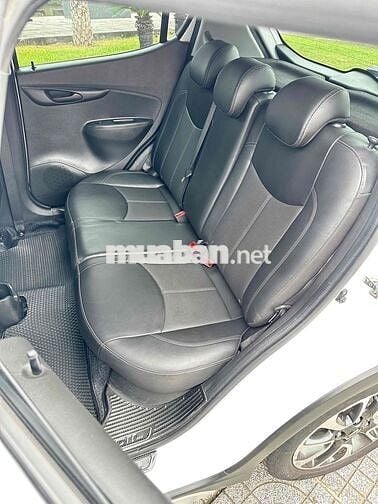 VinFast Fadil 2021 1.4 AT Plus - 26000 km