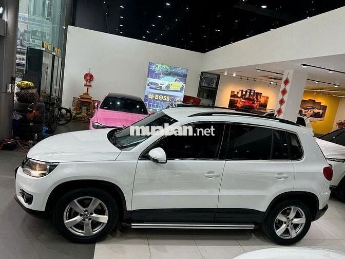 Volkswagen Tiguan 2016 2.0 AT - 70000 km