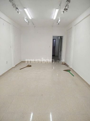 Chốt 25Tr Mặt Tiền Võ Oanh 180m2 1 Lầu Gần ĐH Giao THông Vận Tải QBT
