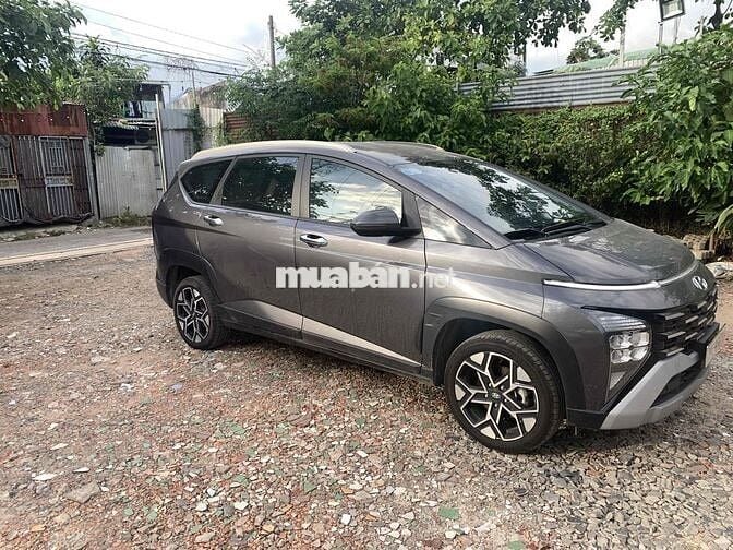 Hyundai Stargazer 2024 X 1.5 AT - 8000 km