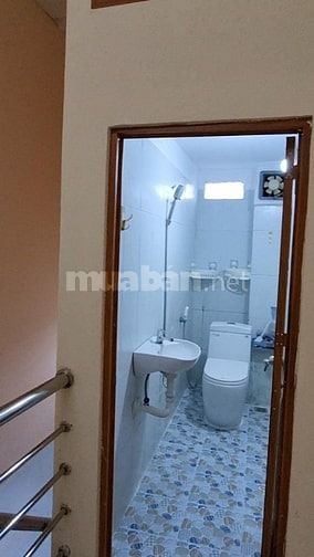 Cho thuê nhà nguyên căn tại THỦ ĐỨC...