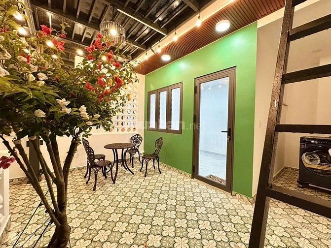 Đường Đào Tấn, Q5 84m2 giá 3Tỷ180, nhà 4PN, thiện chí chủ bớt lộc, SHR