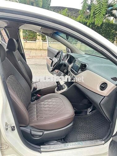 Hyundai Grand i10 2017 Grand 1.0 MT - hồ sơ cầm ta