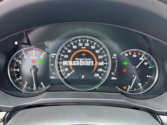 2025 Premium - 0000 km