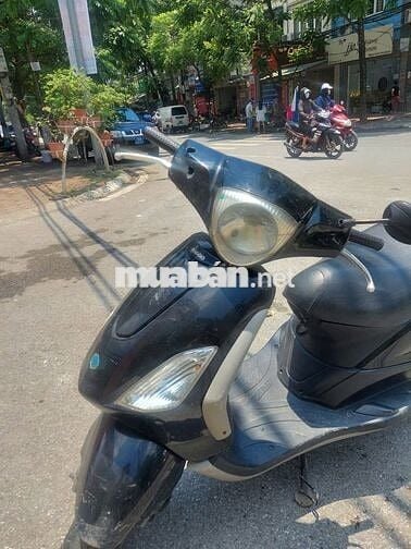Bán xe Piaggio Fly mầu đen chính chủ