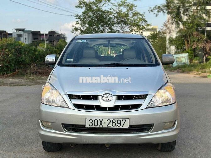 Toyota Innova 2006 G - 25000 km