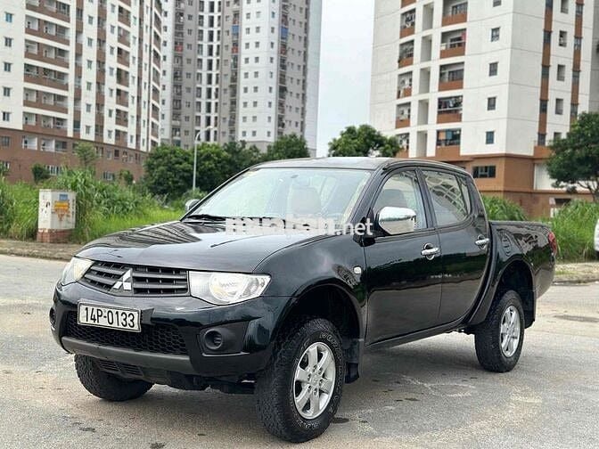 Mitsubishi Triton 2009 GLS 2.5 MT 4x4