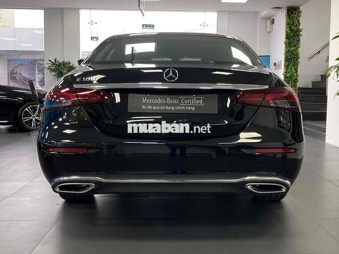 Mercedes Benz E180 16000 km Chính Hãng