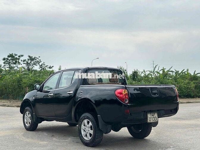 Mitsubishi Triton 2009 GLS 2.5 MT 4x4