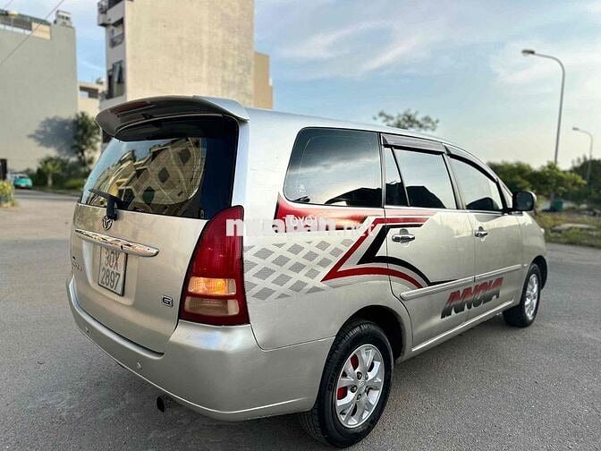 Toyota Innova 2006 G - 25000 km