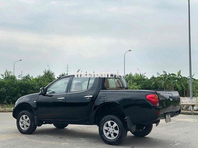 Mitsubishi Triton 2009 GLS 2.5 MT 4x4