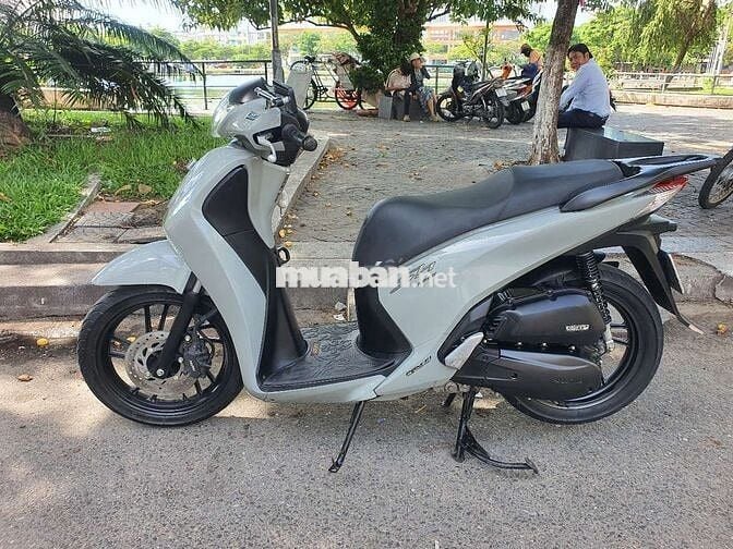 xe sh 125 đk 2013 chính chủ