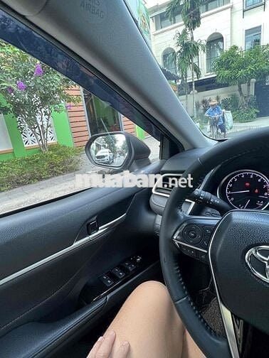 Toyota Camry 2020 2.0G - 76000 km