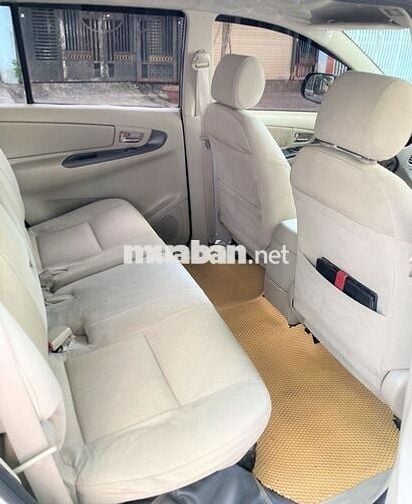 Toyota Innova 2016 2.0E zin xe gia đình chính chủ