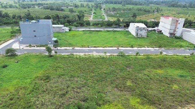 BÁN GẤP NỀN ĐẤT FULL THỔ CƯ - SHR - VIEW HỒ SINH THÁI, LIỀN KỀ KCN