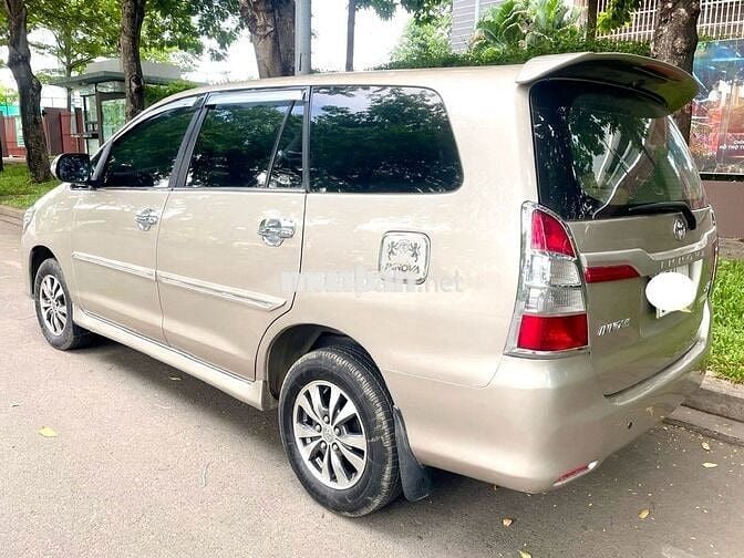 Toyota Innova 2016 2.0E zin xe gia đình chính chủ
