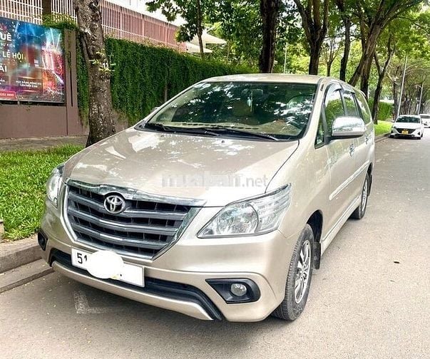 Toyota Innova 2016 2.0E zin xe gia đình chính chủ