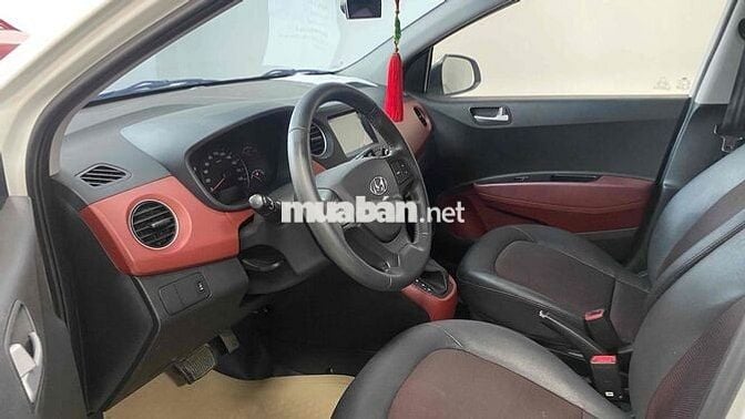 Hyundai Grand i10 Sedan 1.2AT  2019 - 64000 km