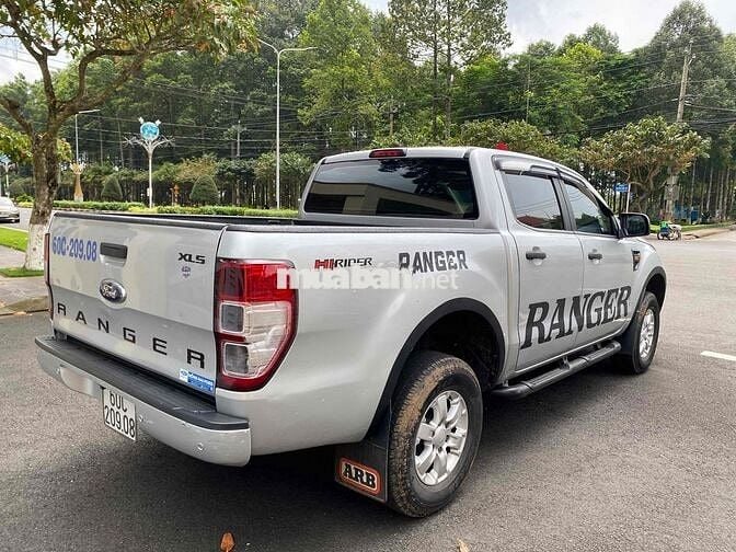 Ford Ranger 2015 STD zin tuyệt đối từ nắp cam cò