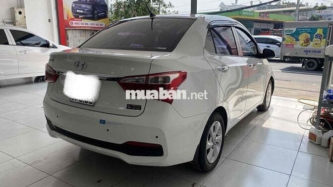 Hyundai Grand i10 Sedan 1.2AT  2019 - 64000 km
