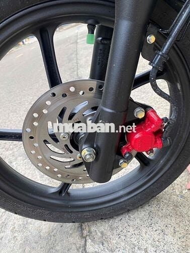 Mua bán tại nhà giá sinh viên vision bánh lớn form