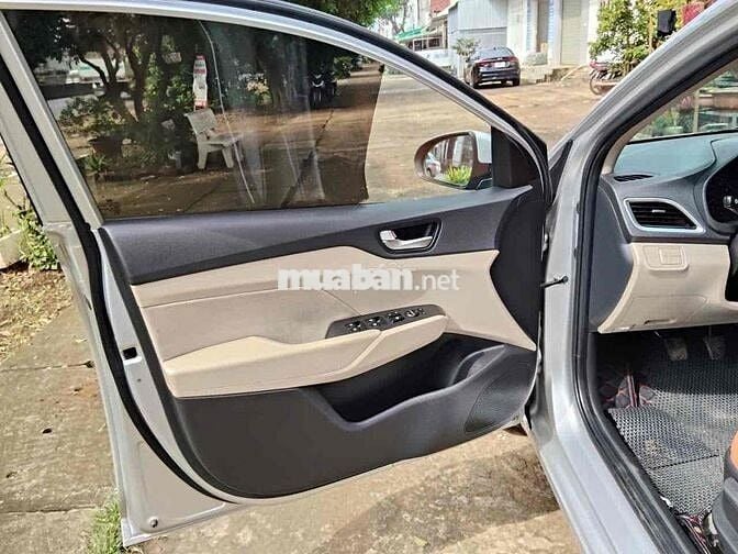 Hyundai Accent 2022 1.4 MT - 71000 km