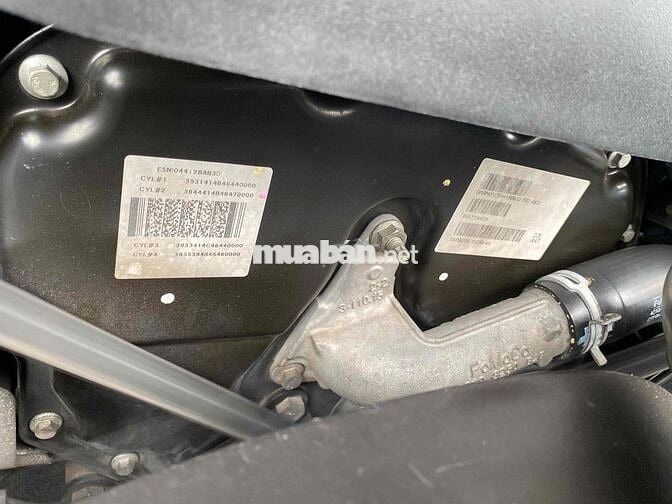 Ford Ranger 2015 STD zin tuyệt đối từ nắp cam cò