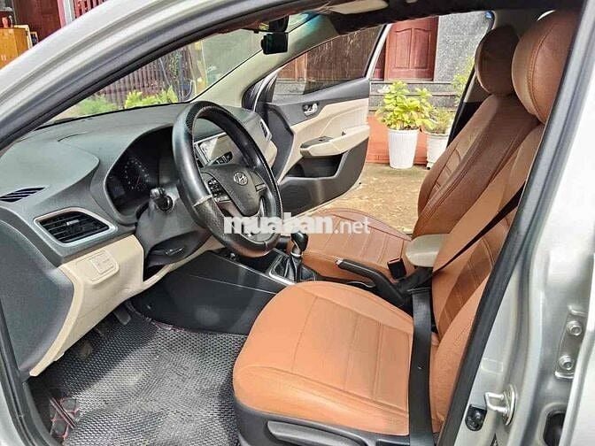 Hyundai Accent 2022 1.4 MT - 71000 km