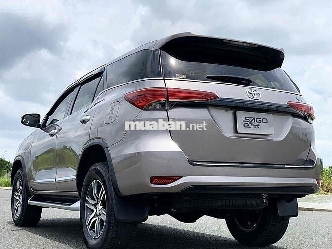 Toyota Fortuner 2022 2.4L 4x2 AT - 55000 km