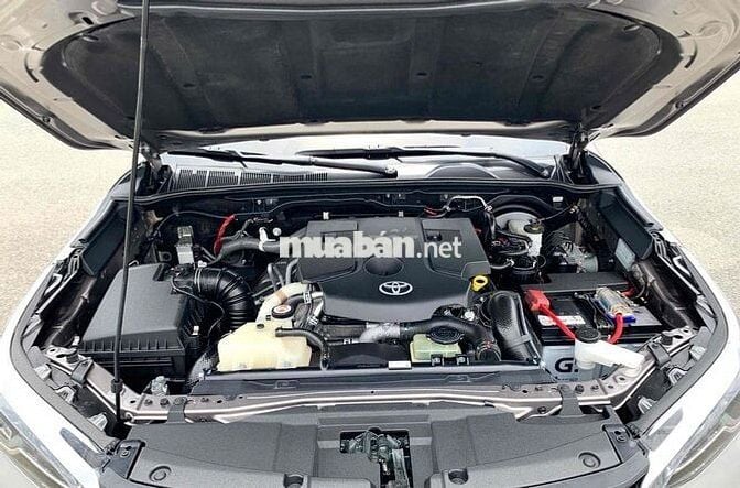 Toyota Fortuner 2022 2.4L 4x2 AT - 55000 km