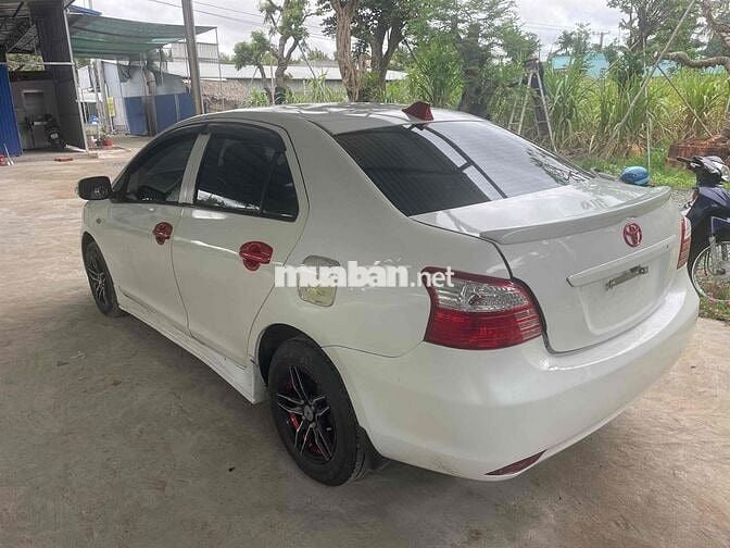 Toyota Vios 2014 E MT - 220000 km