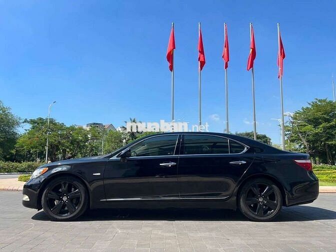 Lexus LS46***5000 km