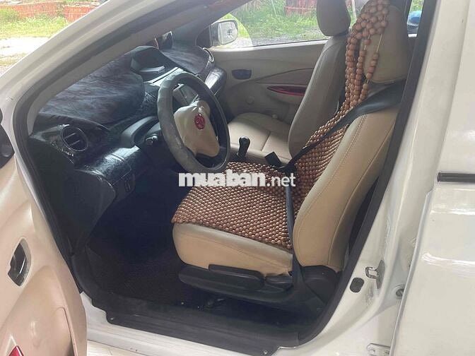 Toyota Vios 2014 E MT - 220000 km