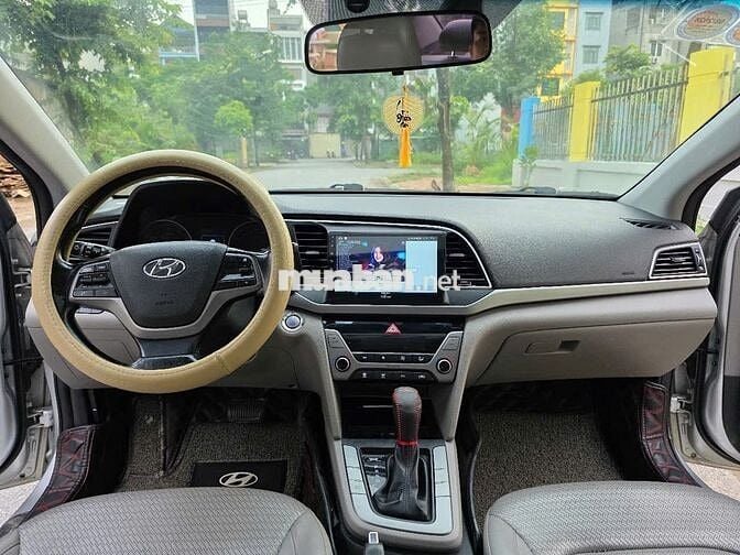 Hyundai Elantra 2016 1.6 AT xe đẹp bản đủ