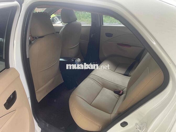 Toyota Vios 2014 E MT - 220000 km