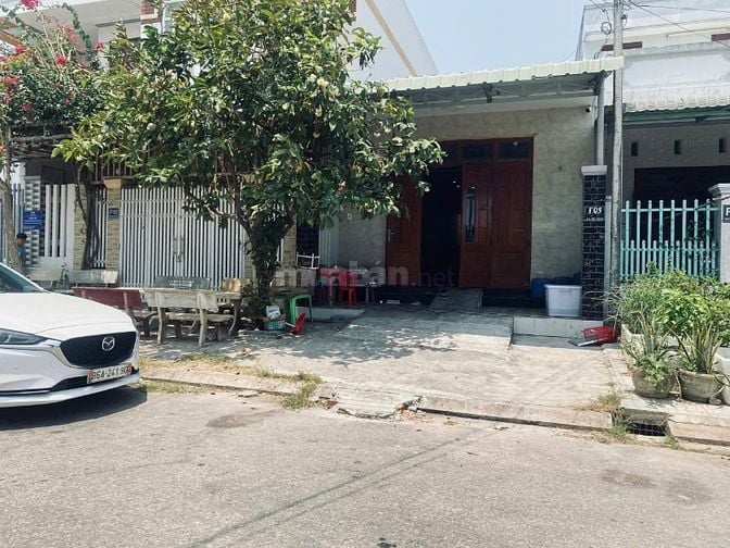 Bán Nhà 5x20(100m2) KDC Nguyễn Thái Học LaGi Giá Siêu Tốt 